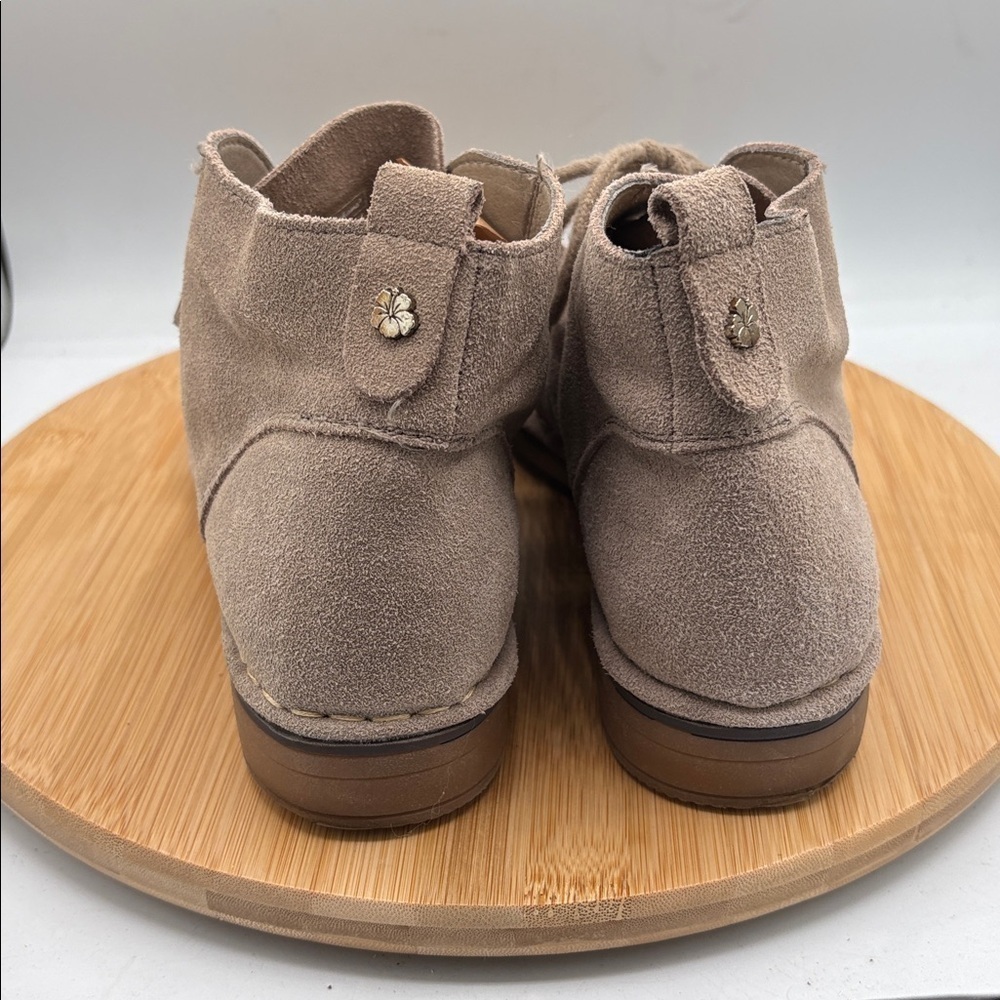 Tommy Bahama Evert Taupe Suede Desert Chukka Booties Women 9.5 Boho festival - Picture 5 of 11